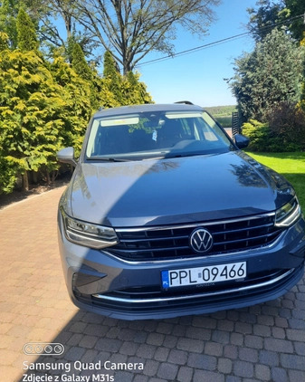 Volkswagen Tiguan cena 119000 przebieg: 54000, rok produkcji 2021 z Kalisz małe 67